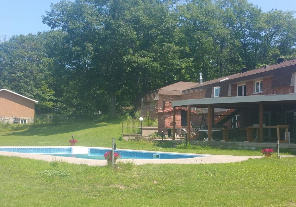 10-edgewater-road-wasaga-beach-ontario-s13222940
