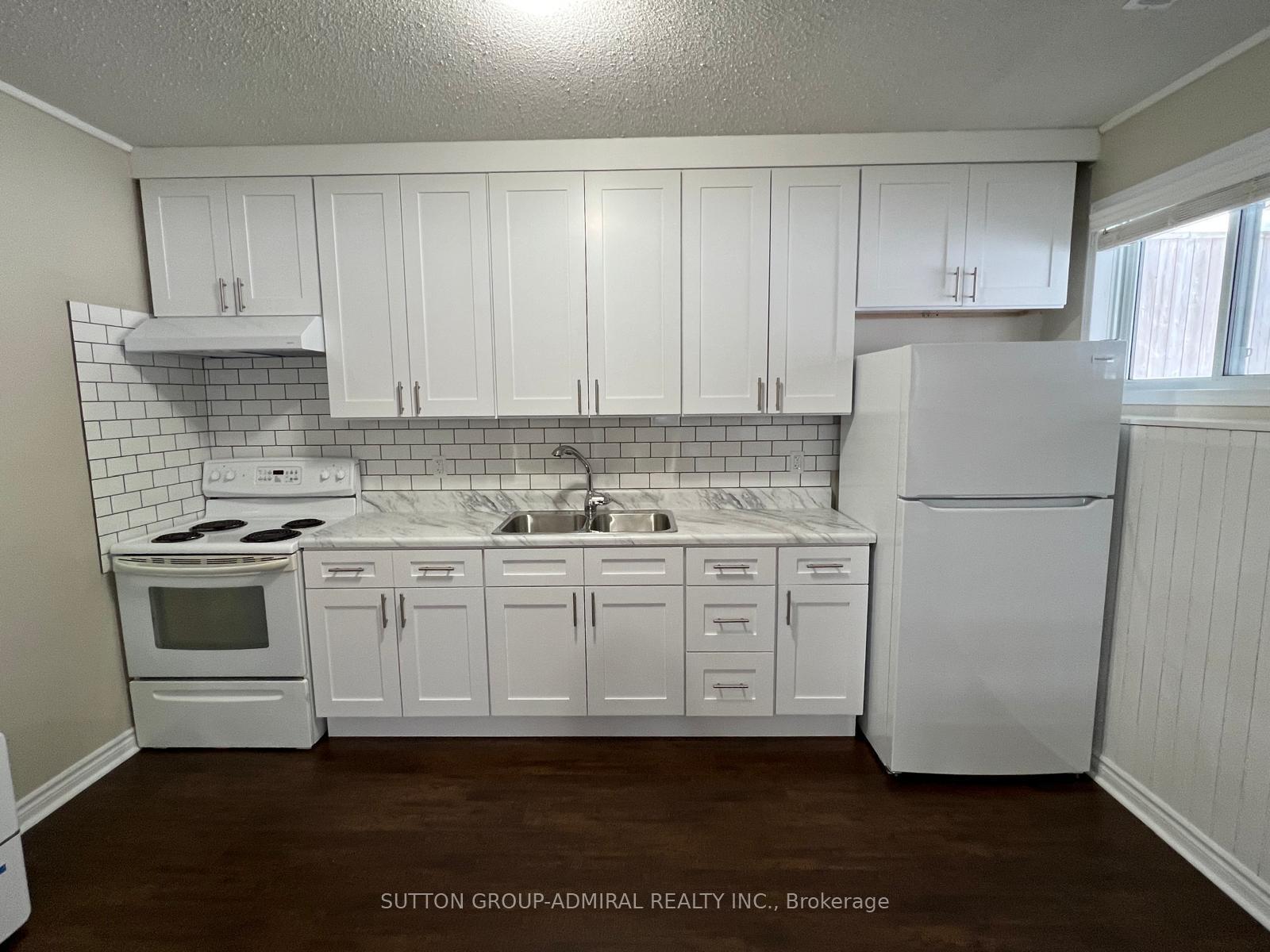 104-helena-street-wasaga-beach-ontario-s13223384