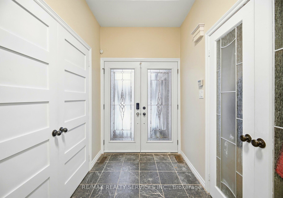514-grove-street-e-barrie-ontario-s13223812