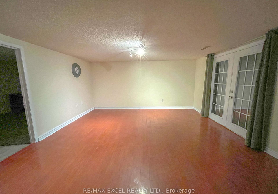 73-hickling-trail-barrie-ontario-s13225488