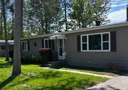 3-golf-avenue-wasaga-beach-ontario-s13226438