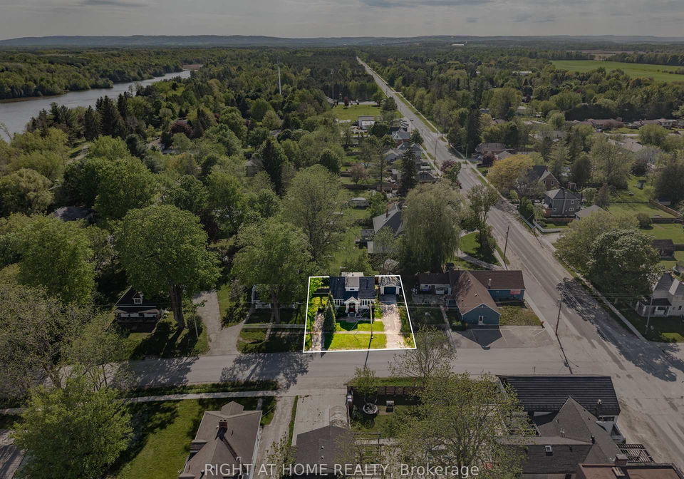 2-hogback-road-clearview-ontario-s13226456