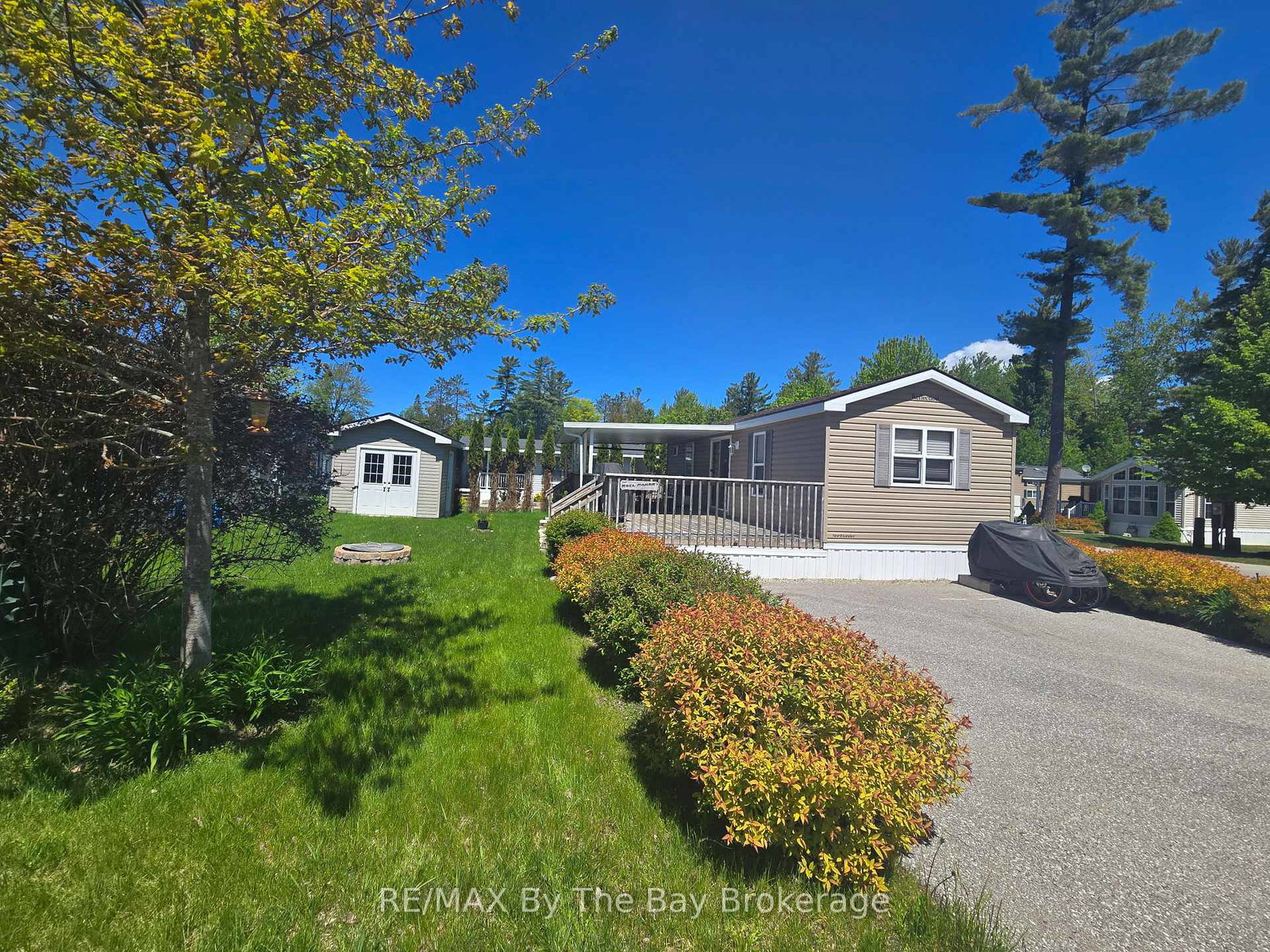 18-kenora-trail-wasaga-beach-ontario-s13226642