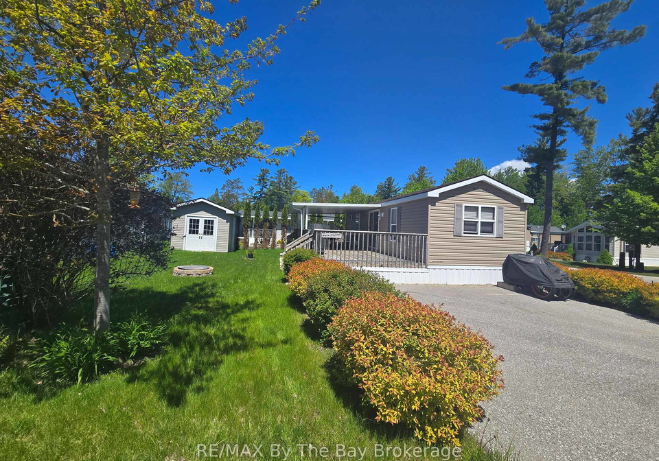 18-kenora-trail-wasaga-beach-ontario-s13226642