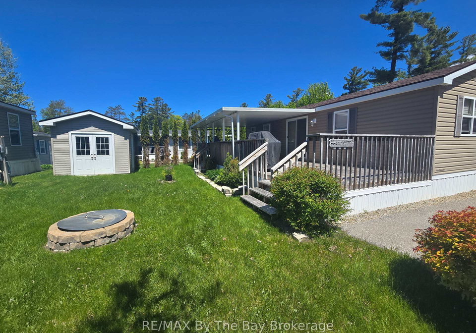 18-kenora-trail-wasaga-beach-ontario-s13226642