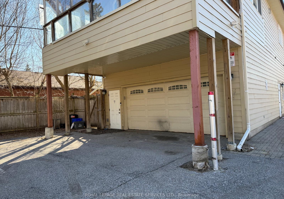 100-essa-road-barrie-ontario-s13227406