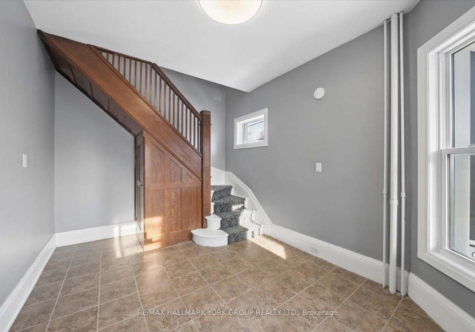 16-albert-street-n-orillia-ontario-s13227684