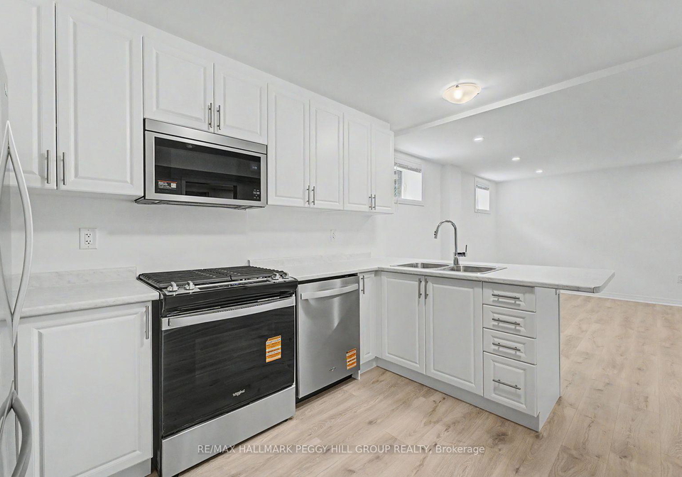 112-west-oak-trail-barrie-ontario-s13227928