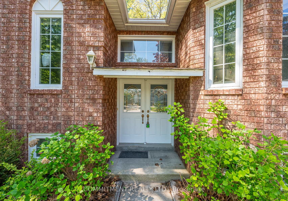 39-downer-crescent-wasaga-beach-ontario-s13229600
