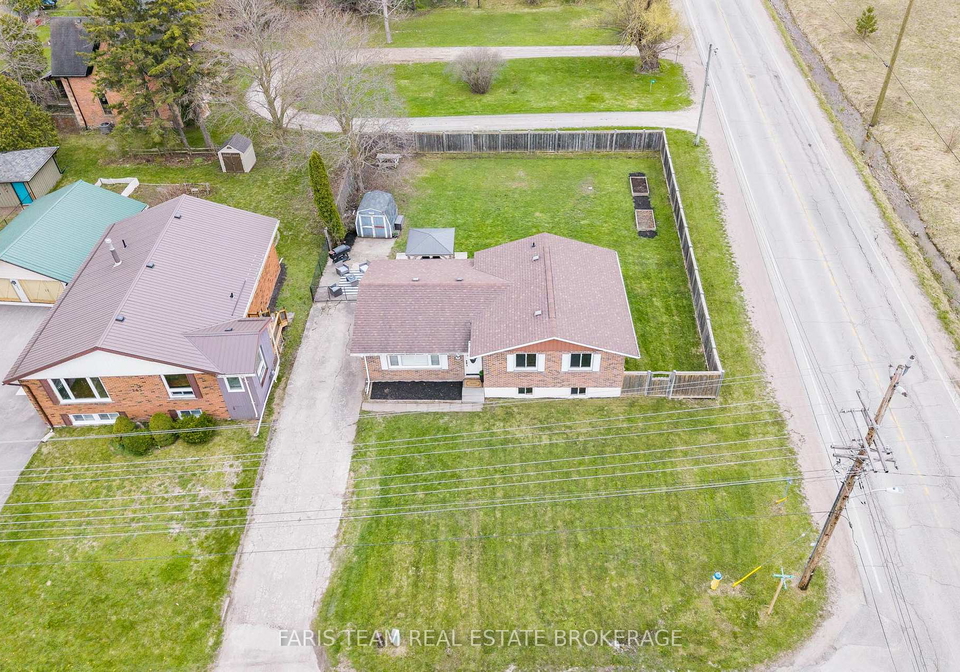 201-christopher-street-clearview-ontario-s13230172