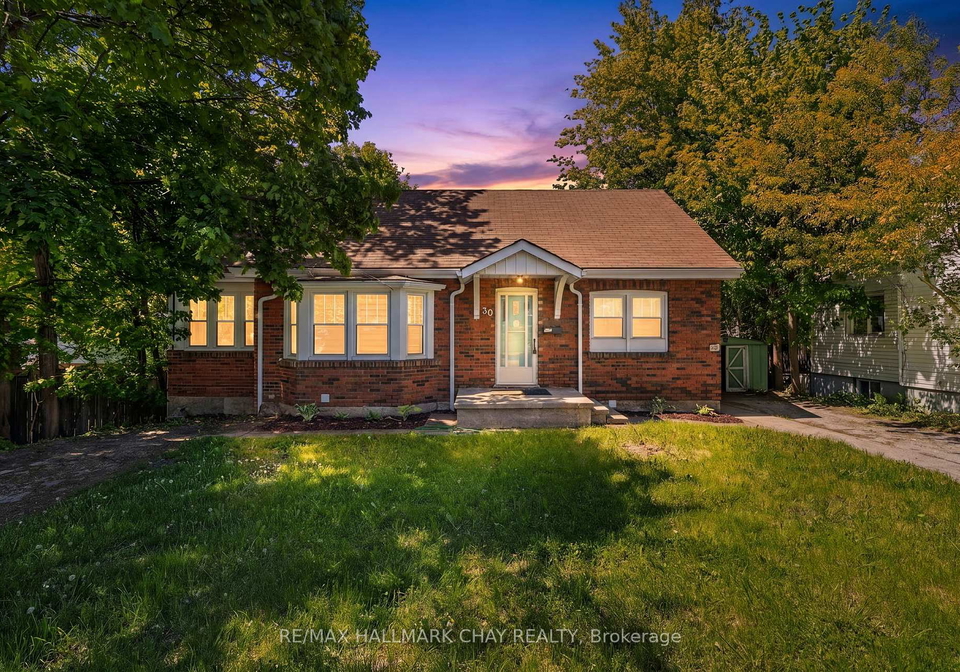 30-penetang-street-barrie-ontario-s13230372