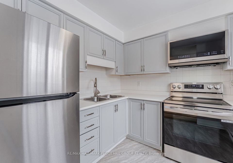 21-evergreen-court-barrie-ontario-s13230488