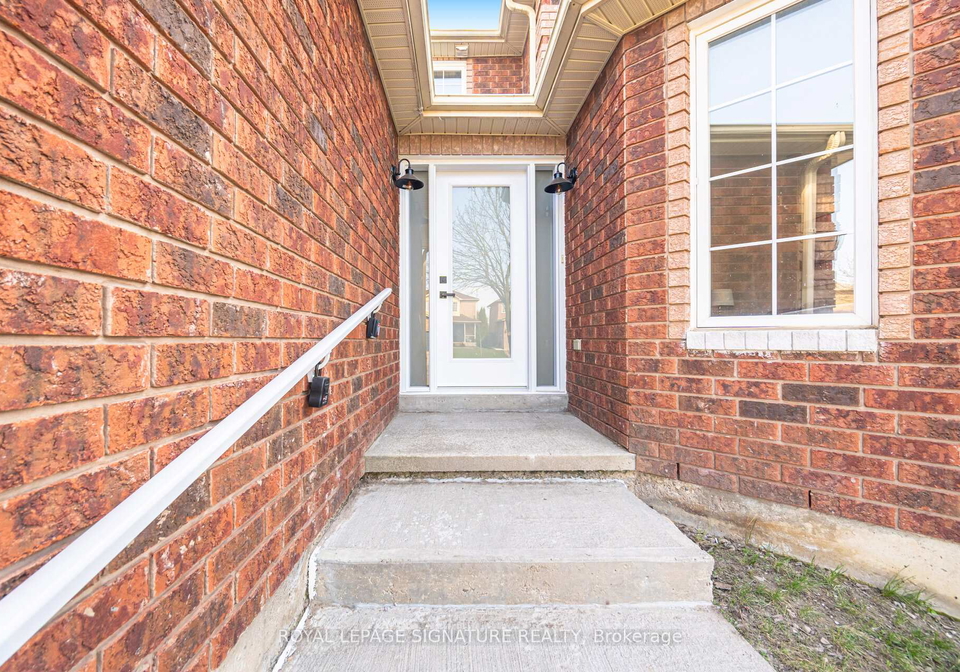11-wessenger-drive-barrie-ontario-s13230700