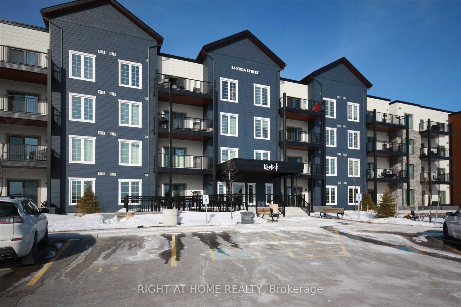 54-koda-street-barrie-ontario-s13230922