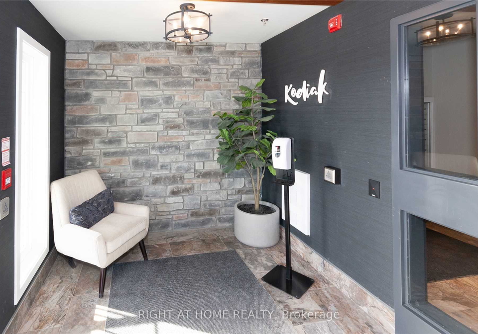 54-koda-street-barrie-ontario-s13230922