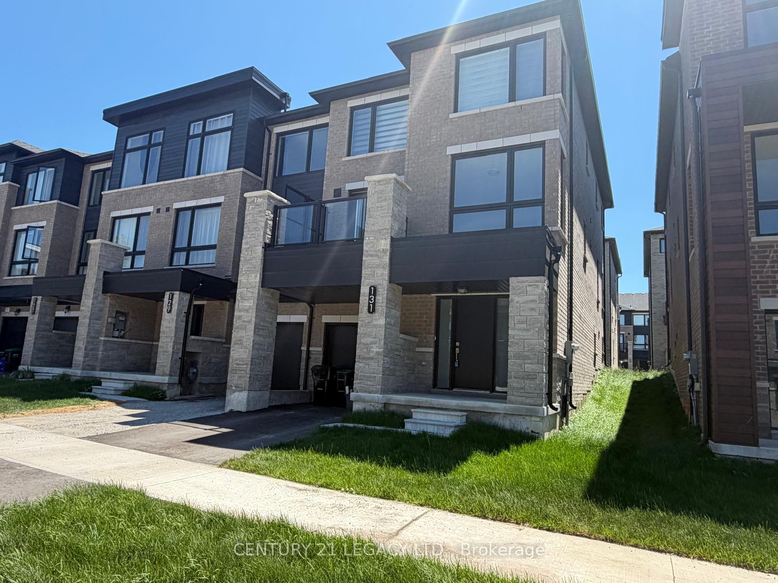 131-blue-frst-crescent-barrie-ontario-s13231766