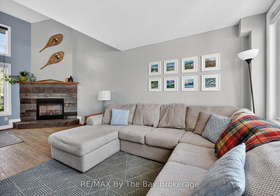 43-trafalgar-road-collingwood-ontario-s13232134