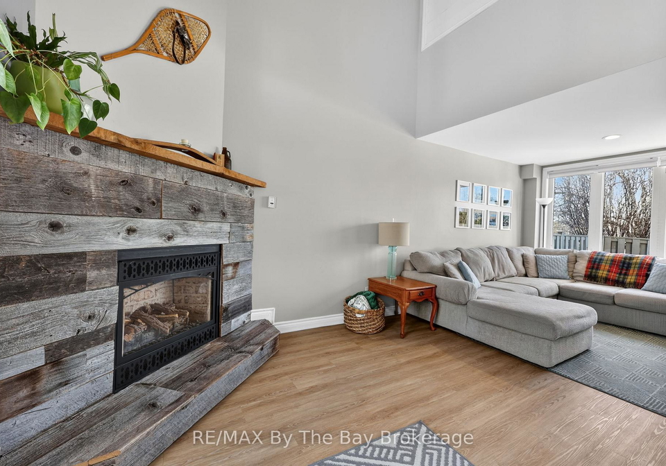 43-trafalgar-road-collingwood-ontario-s13232134
