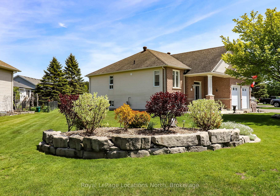 29-masters-lane-wasaga-beach-ontario-s13233066