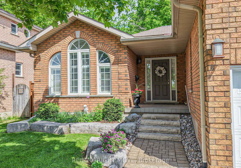 3170-monarch-drive-w-orillia-ontario-s13233132