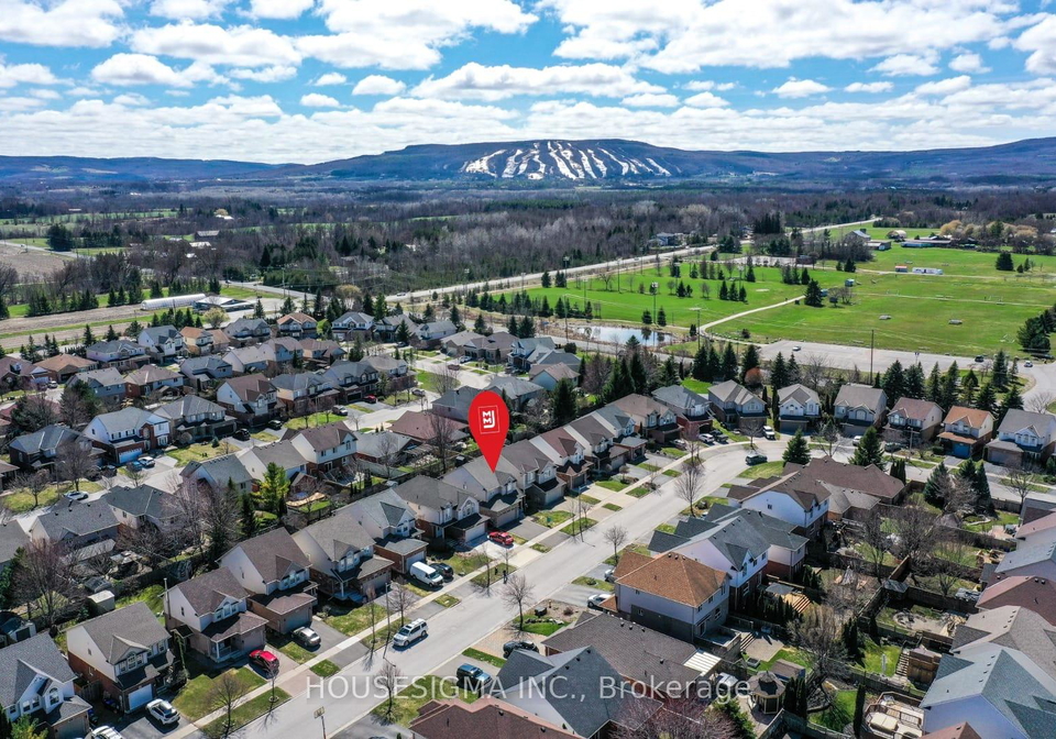 22-highlands-crescent-collingwood-ontario-s13233640