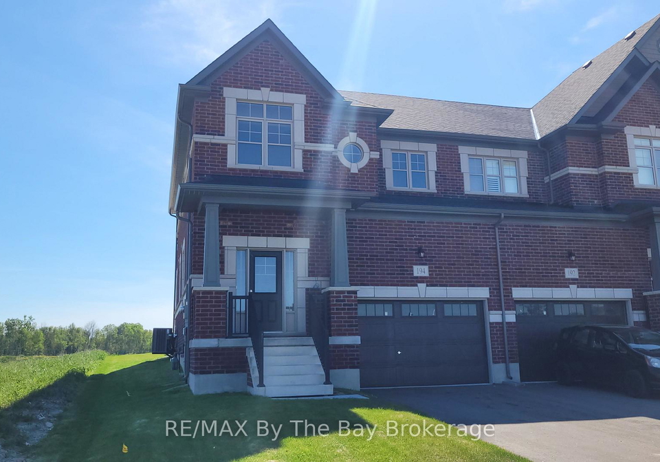 194-union-boulevard-wasaga-beach-ontario-s13234394