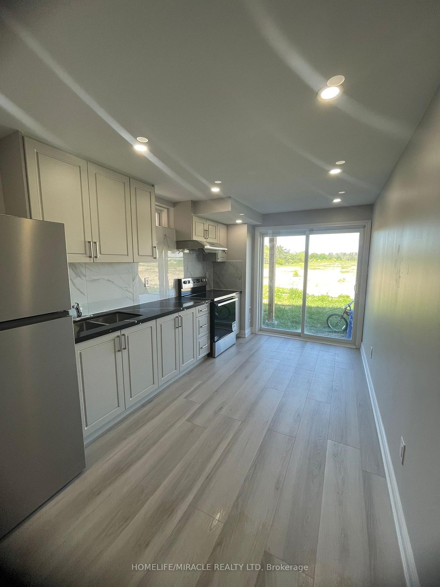 19-greer-street-barrie-ontario-s13234528