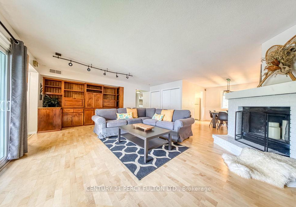 1102-horseshoe-valley-road-w-oro-medonte-ontario-s13234932