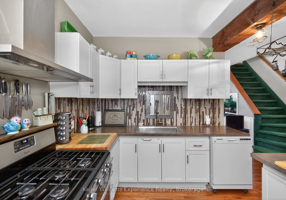 107-pine-street-tay-ontario-s13234996