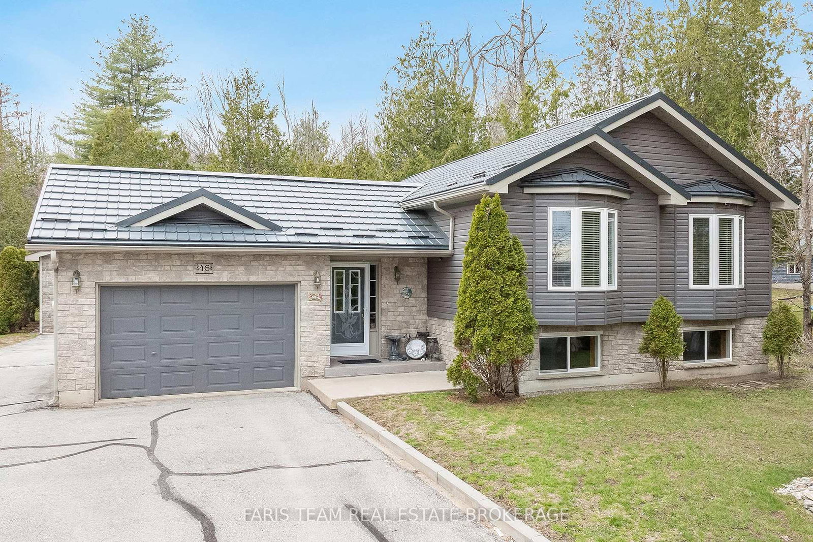 46-greenwood-avenue-oro-medonte-ontario-s13235970