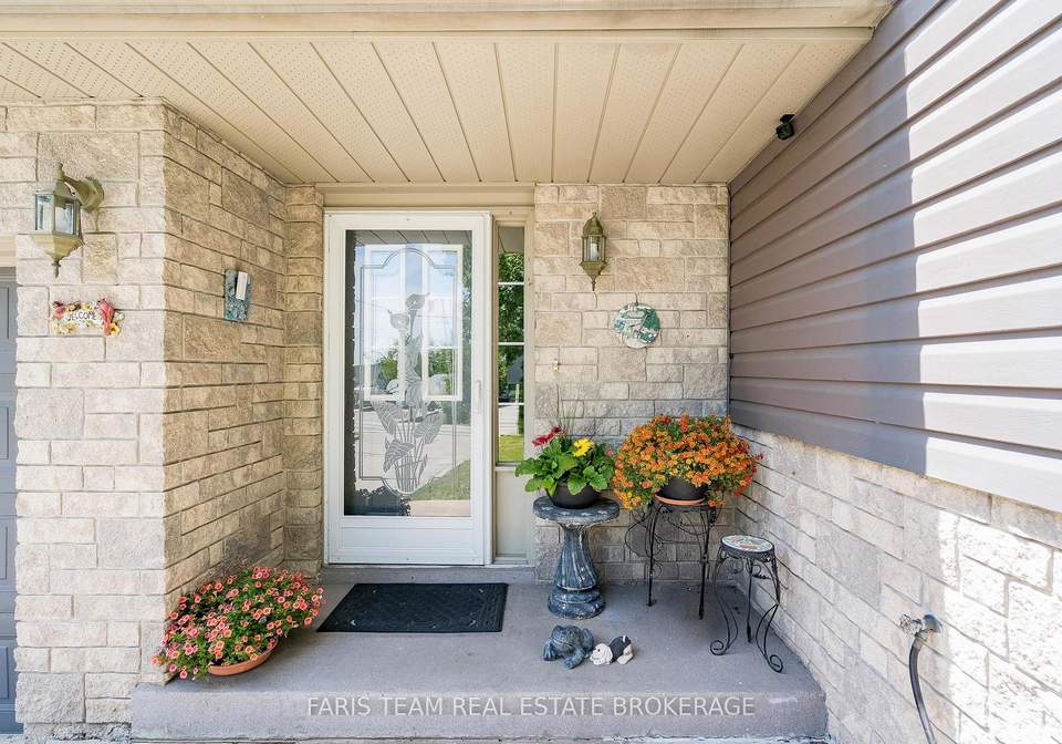 46-greenwood-avenue-oro-medonte-ontario-s13235970