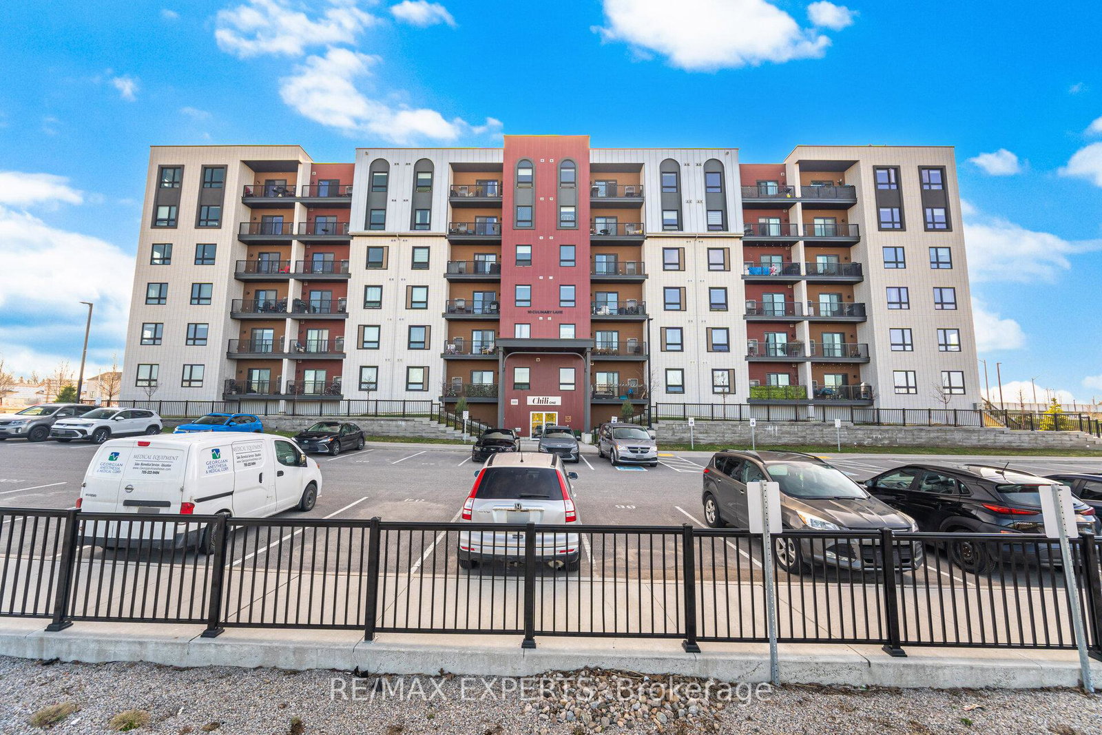 10-culinary-lane-barrie-ontario-s13236866