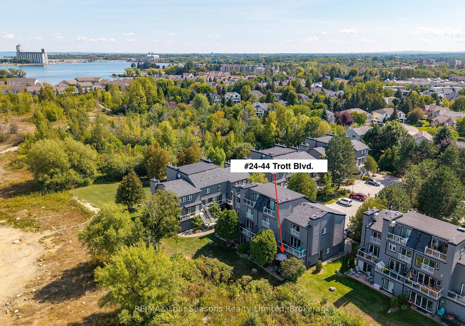 44-trott-boulevard-collingwood-ontario-s13238524