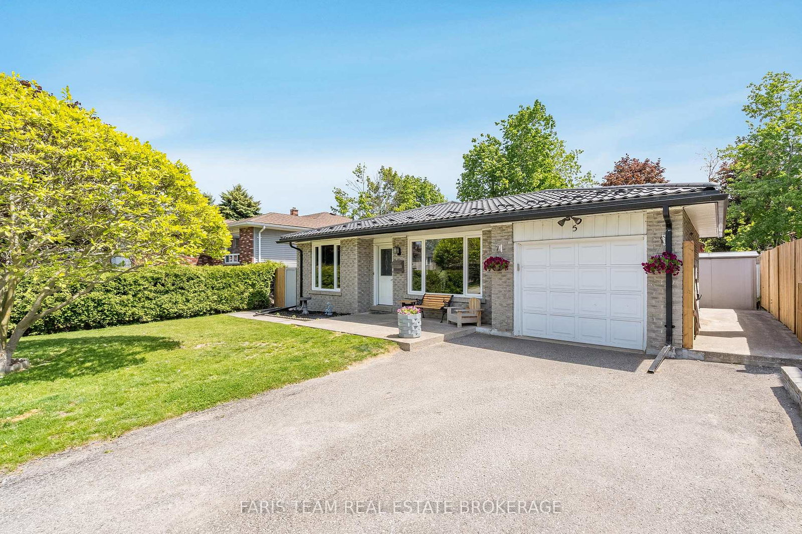 5-fitzroy-terrace-barrie-ontario-s13238752