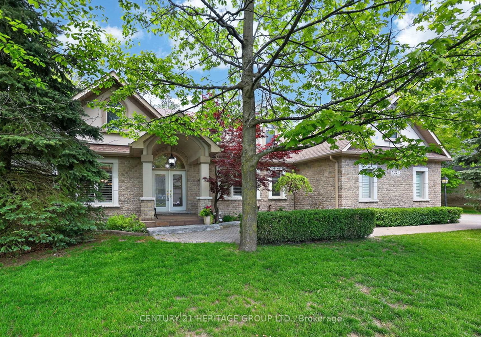 22-lloyd-cook-drive-e-springwater-ontario-s13239646