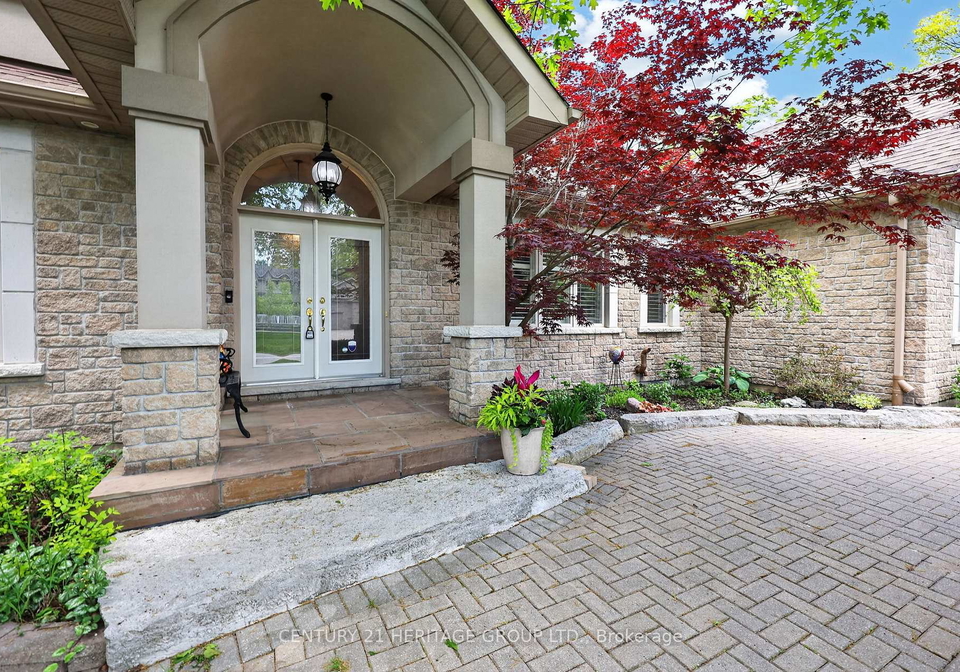 22-lloyd-cook-drive-e-springwater-ontario-s13239646