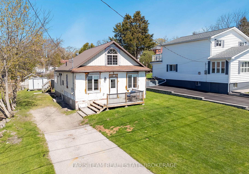 5-scott-street-penetanguishene-ontario-s13239696