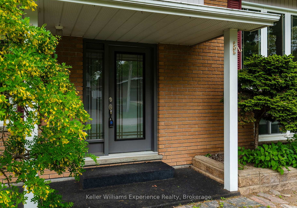 19-viel-street-penetanguishene-ontario-s13239740