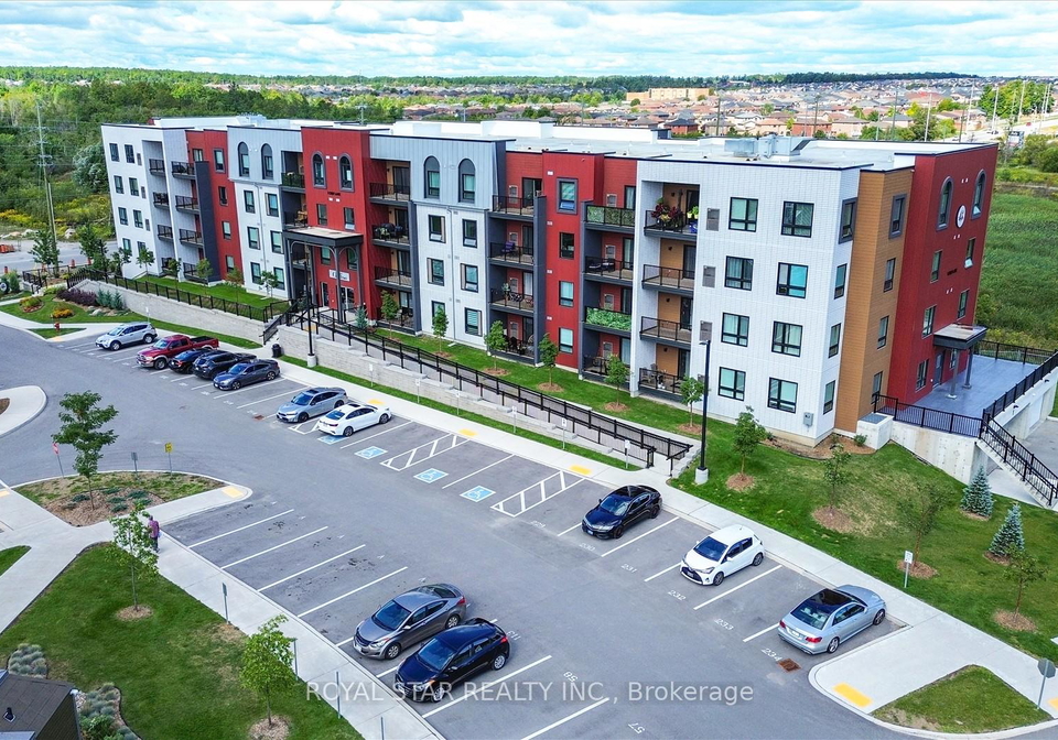 1-chef-lane-barrie-ontario-s13241476