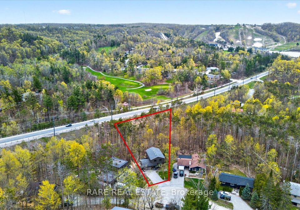 7-pine-spring-oro-medonte-ontario-s13241762