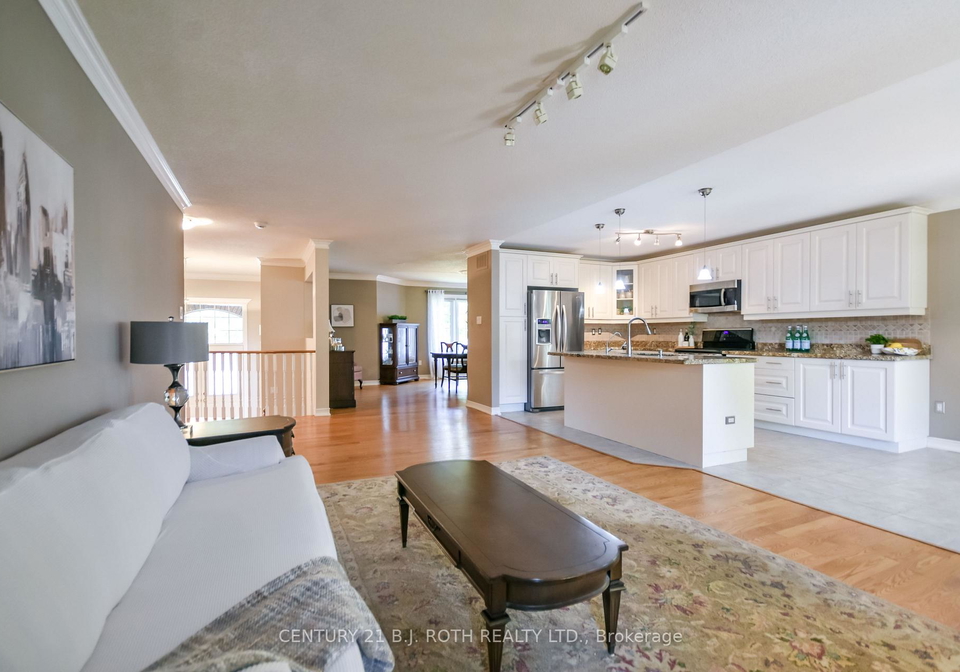 112-silver-birch-avenue-wasaga-beach-ontario-s13241956