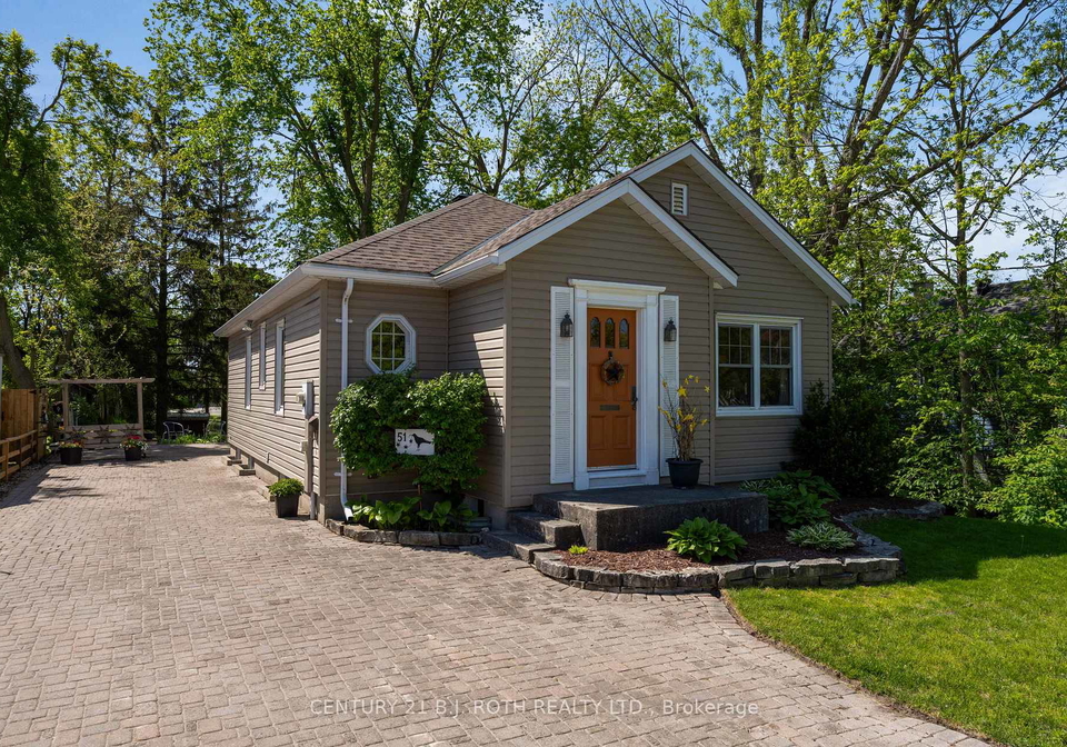 51-henry-street-barrie-ontario-s13242032