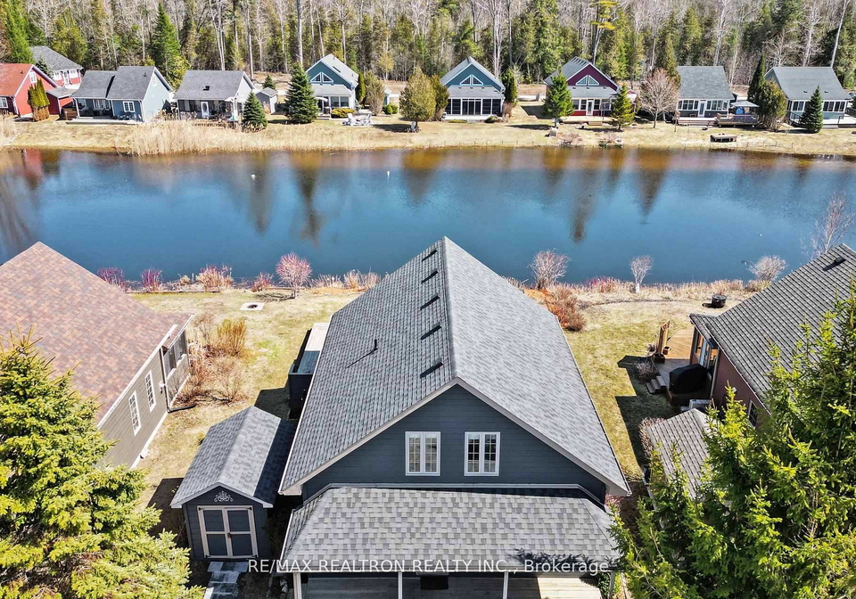 43-madawaska-trail-wasaga-beach-ontario-s13242158