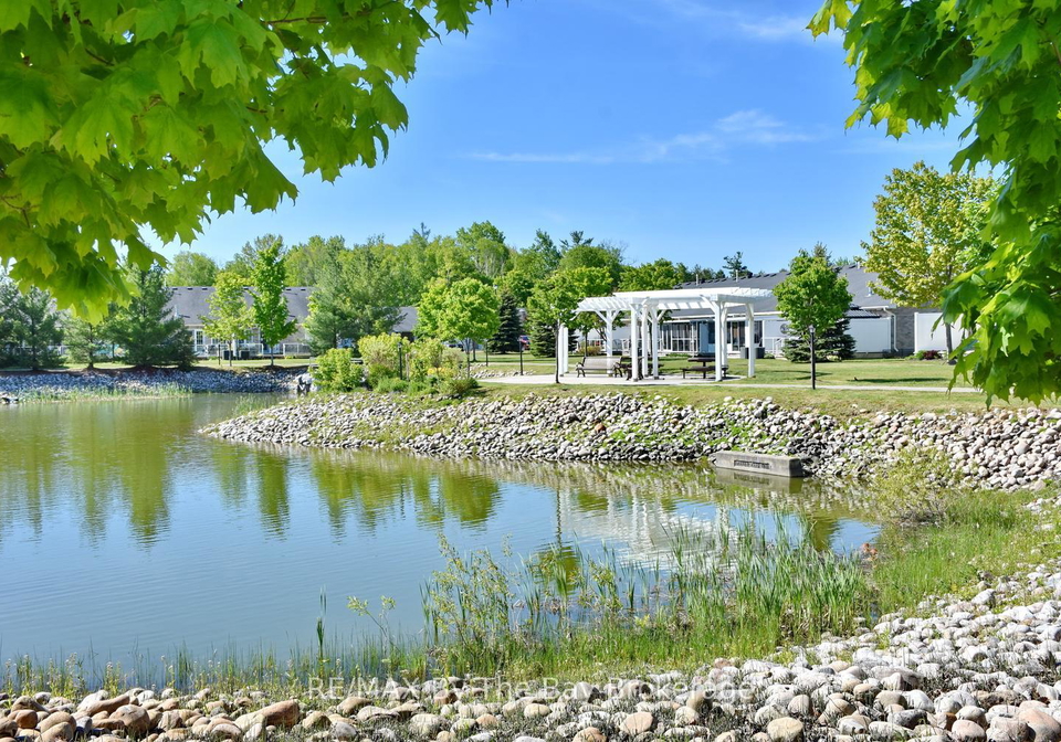 3-garden-grove-crescent-wasaga-beach-ontario-s13242300