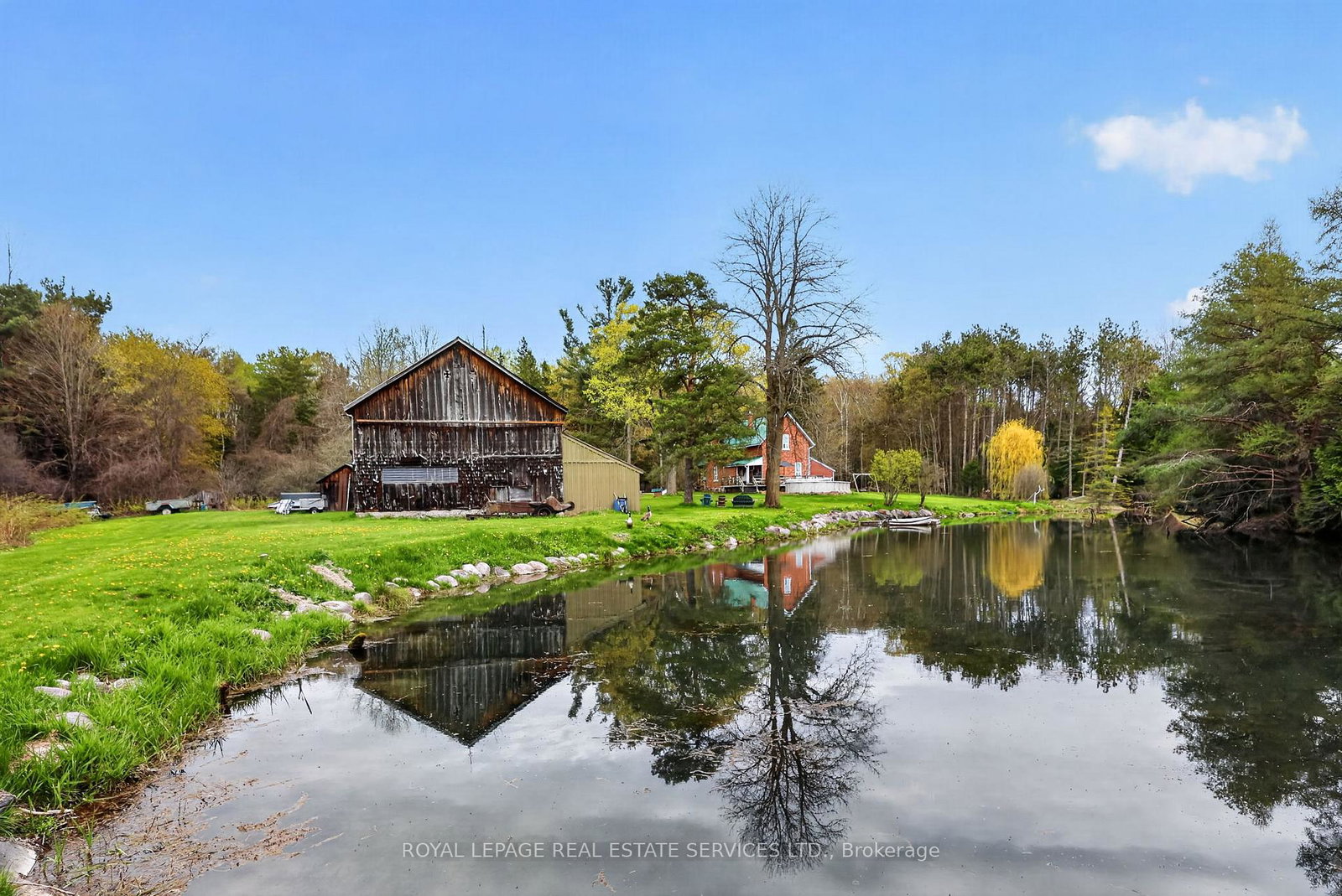 1351-flos-road-11-e-springwater-ontario-s13242362