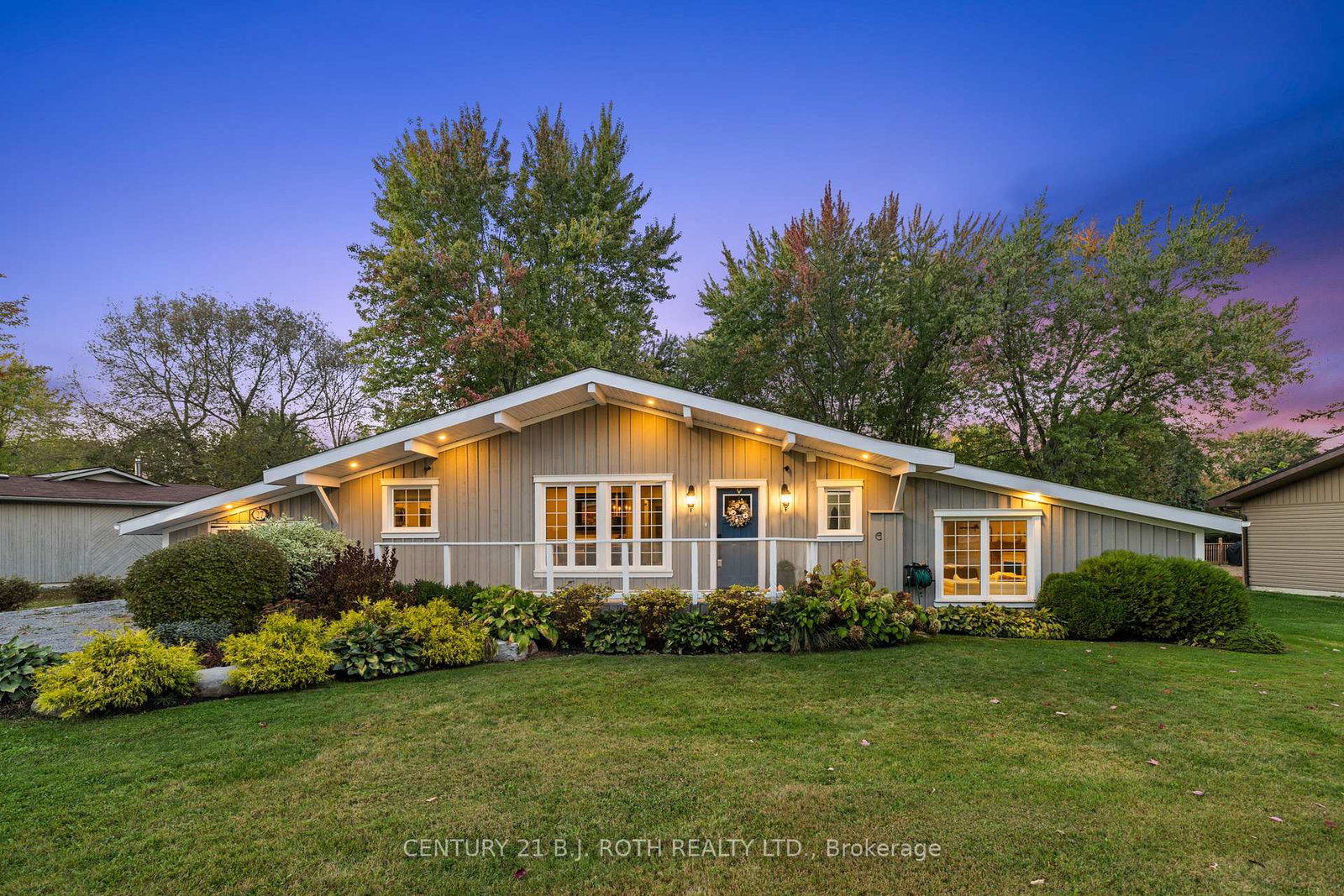 27-poplar-crescent-w-ramara-ontario-s13242396