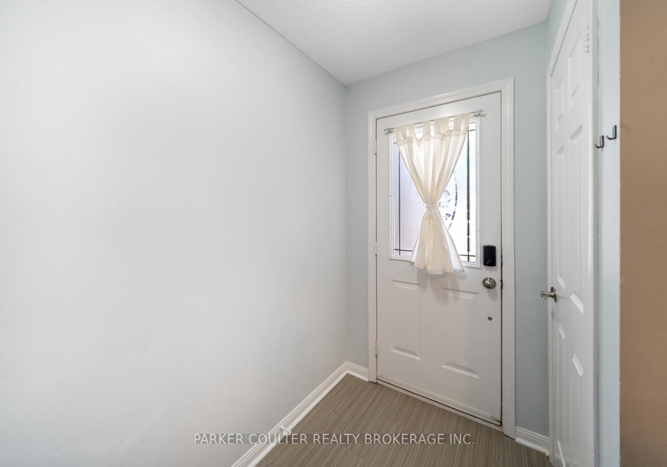 23ferndale-drive-s-barrie-ontario-s13242532