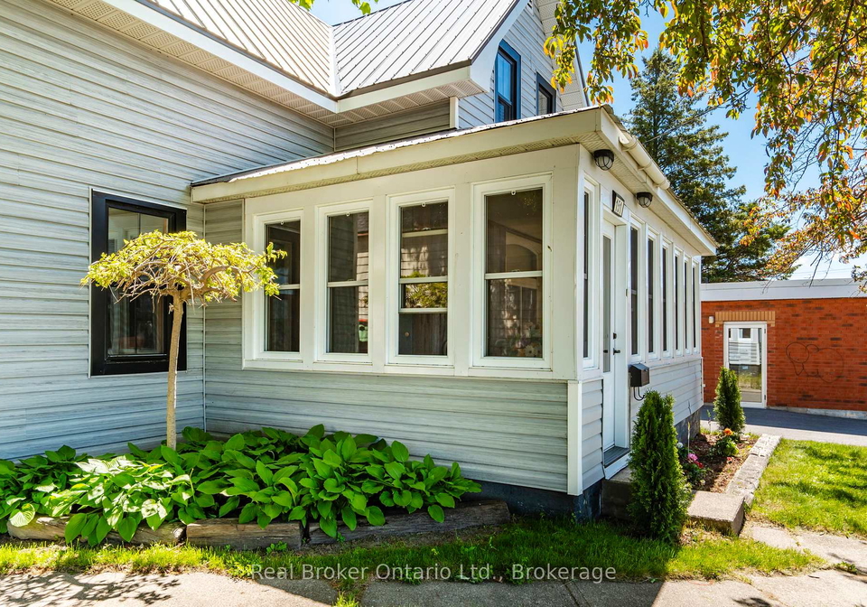 151-main-street-penetanguishene-ontario-s13243292