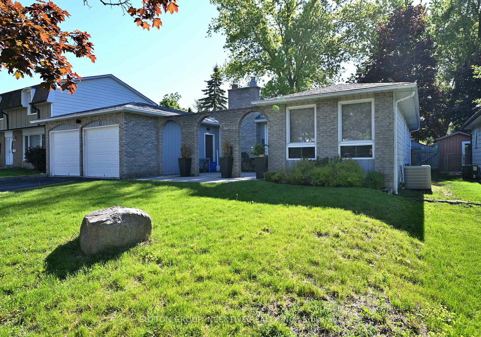 7-huron-street-barrie-ontario-s13246602