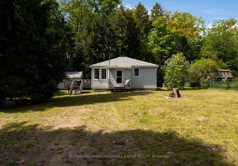 16-susan-court-tiny-ontario-s13247544